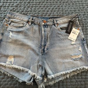 BLANKNYC denim shorts | size 32